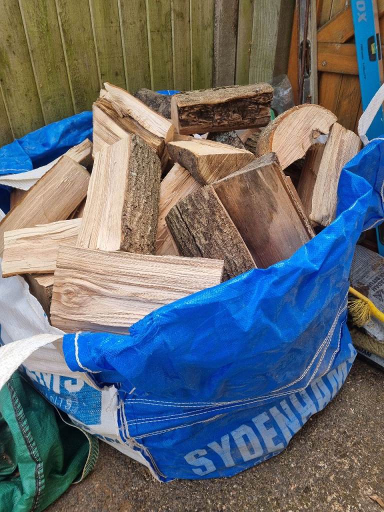 Seasoned Hardwood Ash Logs - Good for Wood Burners