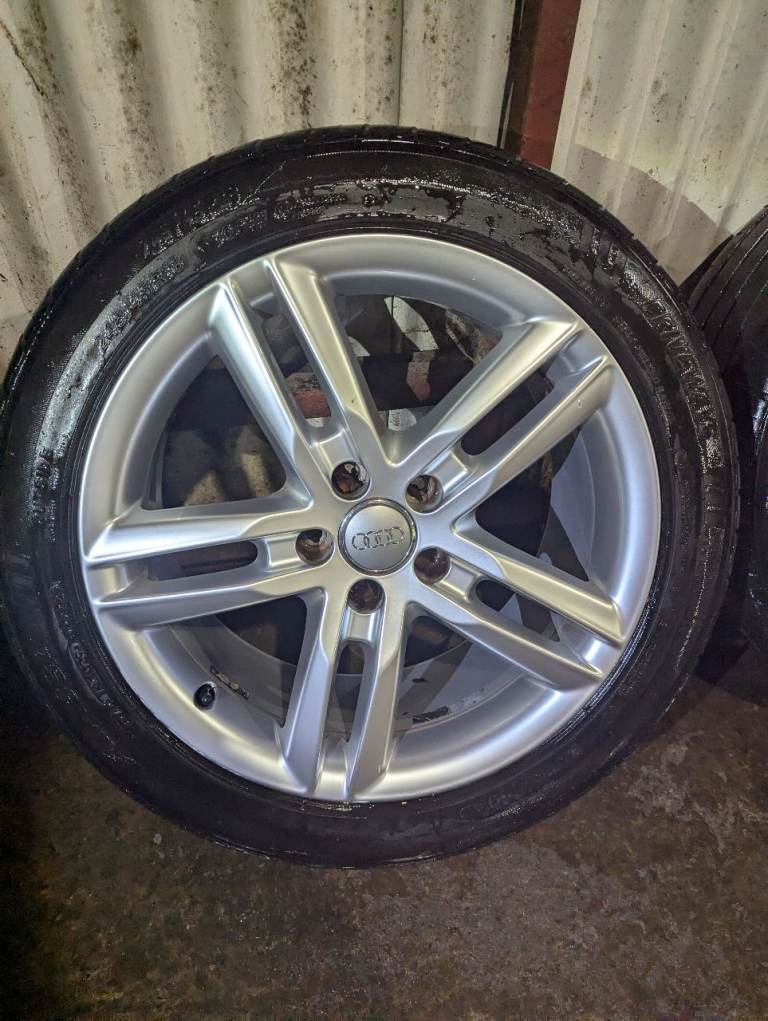 18"  Genuine Audi A6 Alloy Wheel