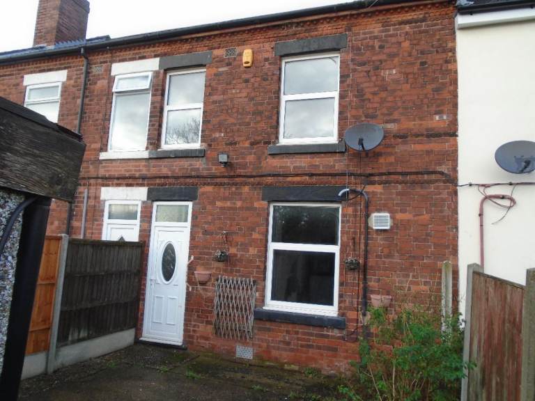 3 Bedroom Terraced House with garage to Rent, Brierley Cottages, Sutton-in-Ashfield, NG172AT £625pcm