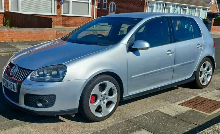 Vw golf gti mk5 good spec 12 months mot 251bhp with printout beautiful drive must see