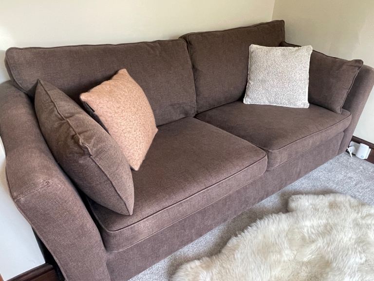 Comfy Brown Fabric Sofa in very good condition