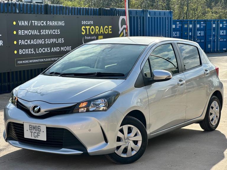  Toyota Yaris /vitz 1.0 petrol Automatic 2016 Manual