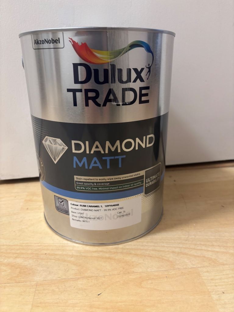 Dulux Trade Diamond Matt Paint - Rum Caramel 5