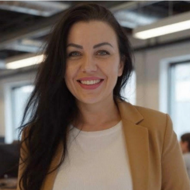 Carer / Companion in Feltham area for morning calls £18 per hour