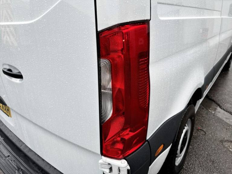 2022 Mercedes-Benz Sprinter 85kW 55kWh Progressive Van Auto [80kW Charger] PANEL VAN ELECTRIC Aut...