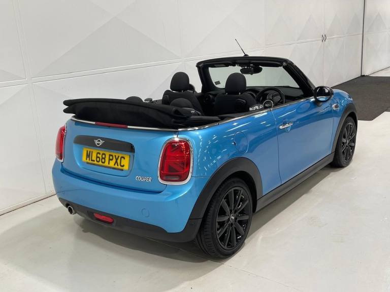 2018 MINI Convertible 1.5 Cooper Convertible 2dr Petrol Steptronic Euro 6 (s/s) (136 ps) Converti...