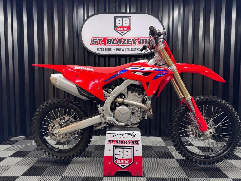 2023 HONDA CRF250R MOTO-X BIKE - ONLY 1 HOUR USE FROM NEW