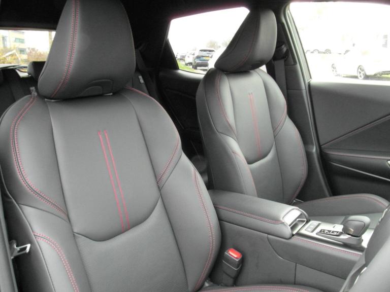 2025 Lexus LBX 1.5 VVT-iE Premium Plus Design SUV 5dr Petrol Hybrid E-CVT Euro 6 (s/s) (13 HATCHB...