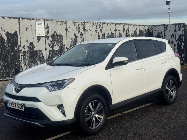 2017 Toyota RAV4 2.0 D-4D Business Edition TSS 5dr 2WD ESTATE DIESEL Manual