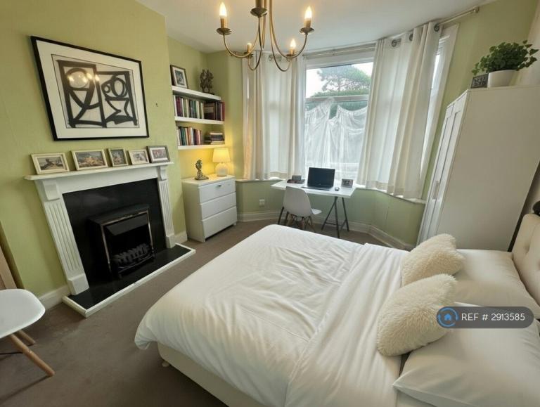 5 bedroom house in Overndale Road, Bristol, BS16 (5 bed) (#2913585)