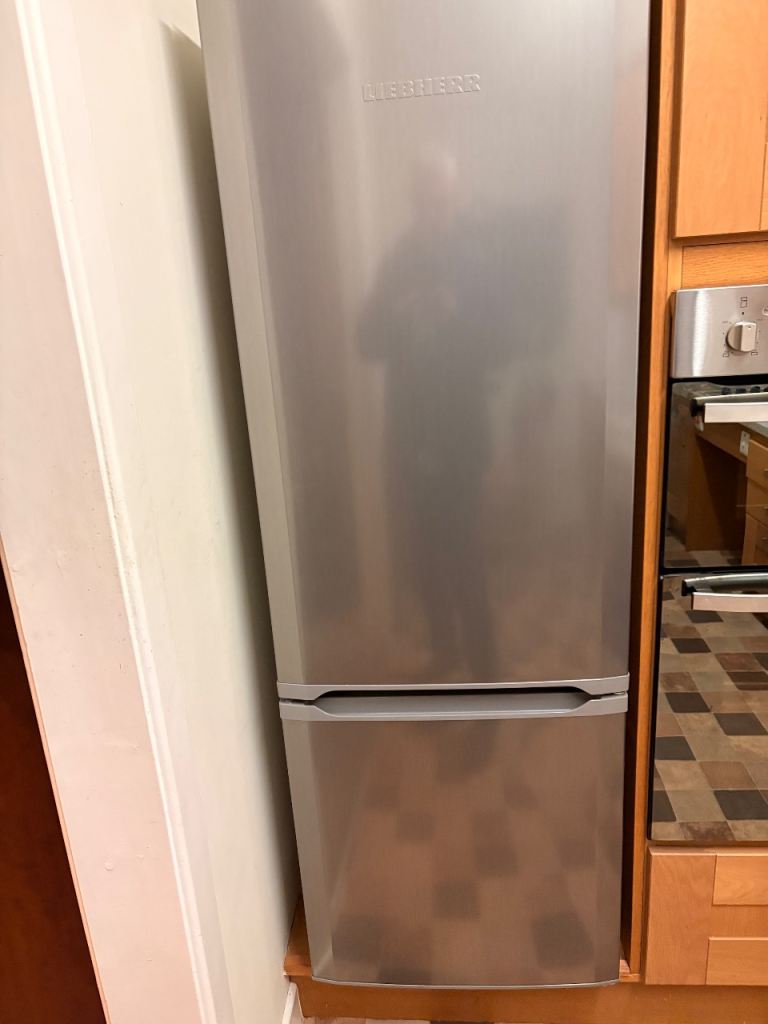 Fridge freezer