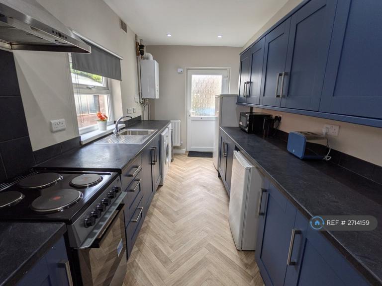 4 bedroom house in Stepping Lane, Derby, DE1 (4 bed) (#2714159)