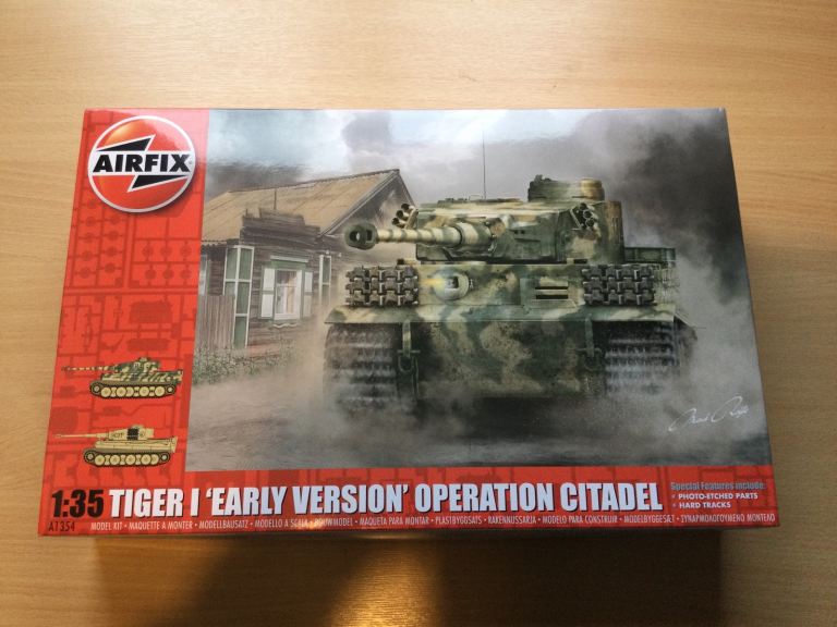 Airfix A1354 Tiger I ‘Early Version’ Operation Citadel Scale 1/35 Model Kit