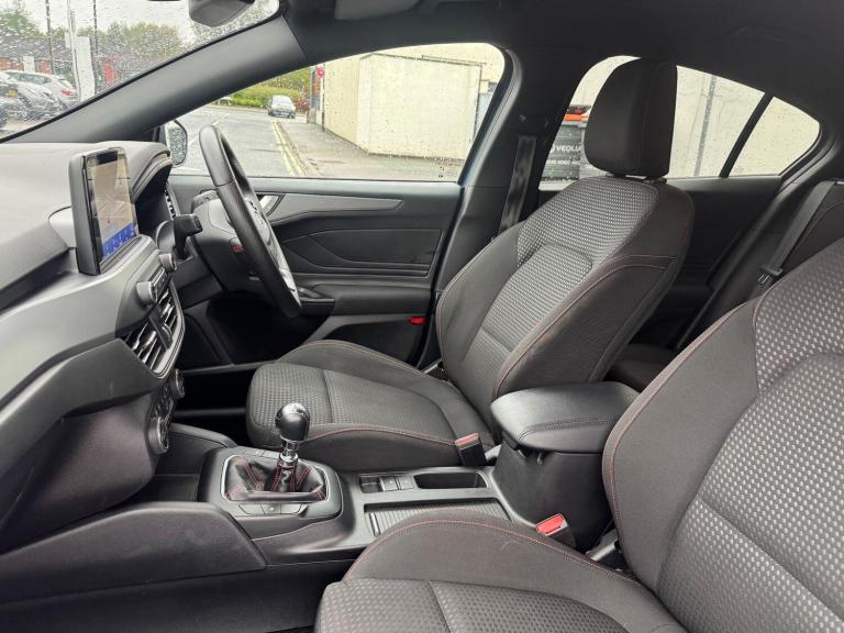 2022 Ford Focus Focus ST-Line Style 5 door 1.0L EcoBoost 125PS FWD 6 Speed Manual HATCHBACK Petro...