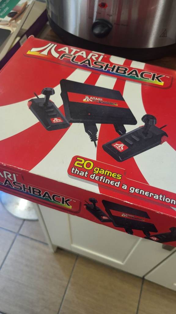 ATARI FLASHBACK 20 GAMES BUILT IN