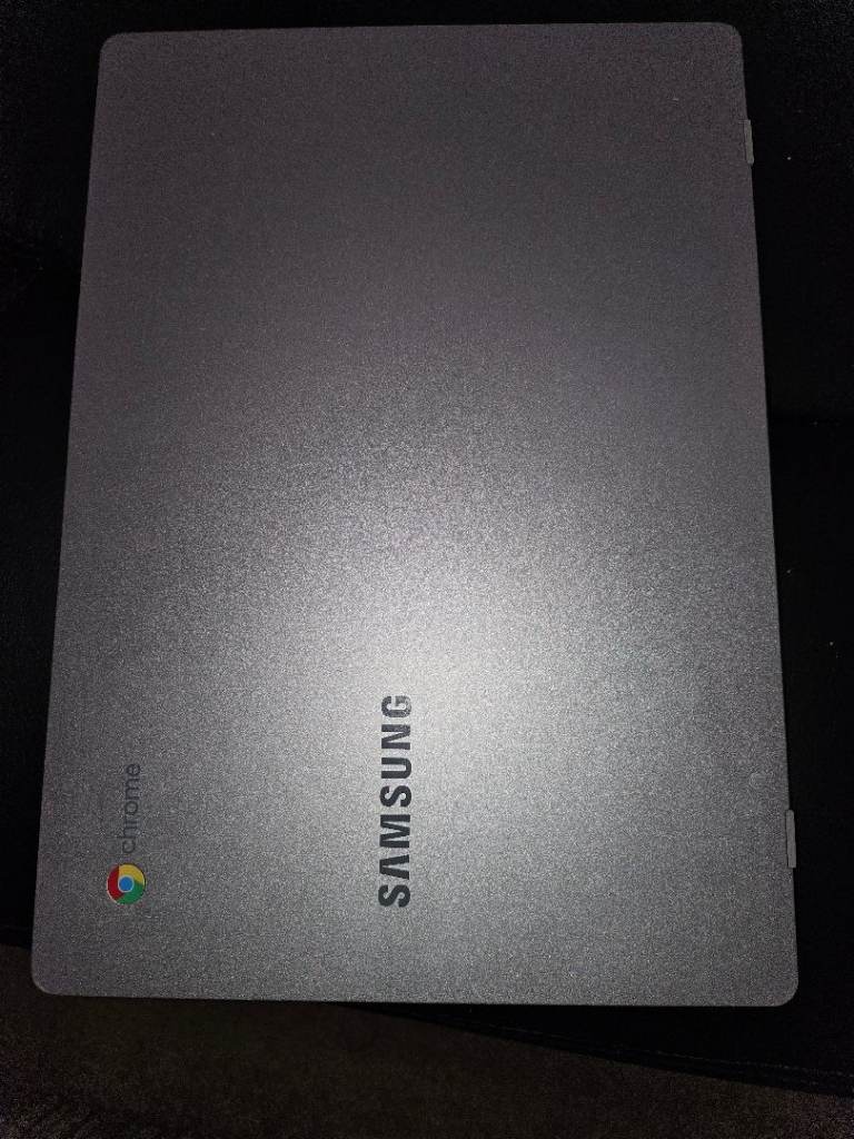 Samsung Chromebook XE310XBA – Good Condition, Grey