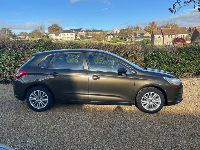 Citroen, C4, Hatchback, 2015, Manual, 1560 (cc), 5 doors