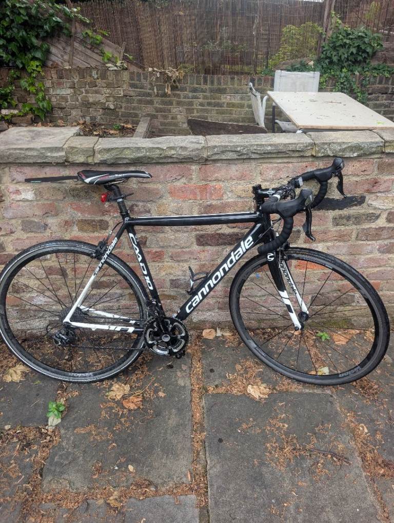 Cannondale CAAD10 Road Bike – Black, Good Condition