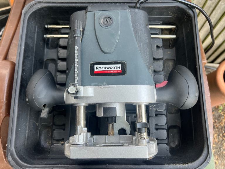 Rockworth Router, Case & Accessories – Nearly new Condition