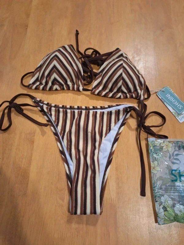 Ladies bikini set padded triangle halter striped towel texture Brazilian brown large New with tags 