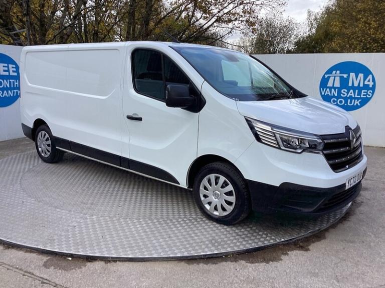 2022 Renault Trafic dCi Blue LL30 Business+ LWB L/R A/C Euro 6 LWB Panel Van Diesel Manual