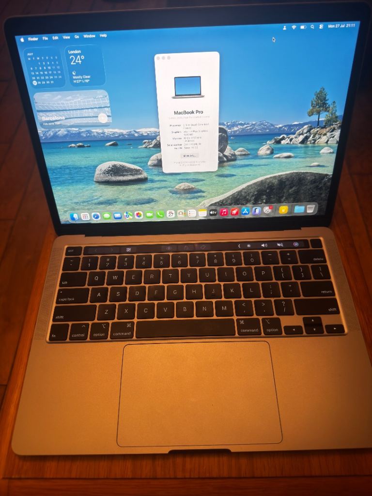 Pristine MacBook Pro 13" (2020) i5 / 16GB RAM / 512GB SSD / 4 Ports