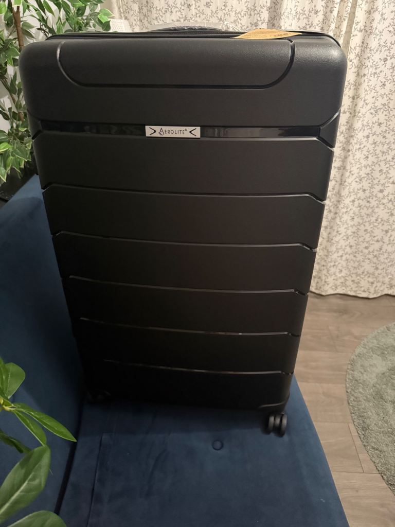 Aerolite Extra Large XL 32in 144L Premium Lightweight Polypropylene Hard Shell Suitcase (Black)