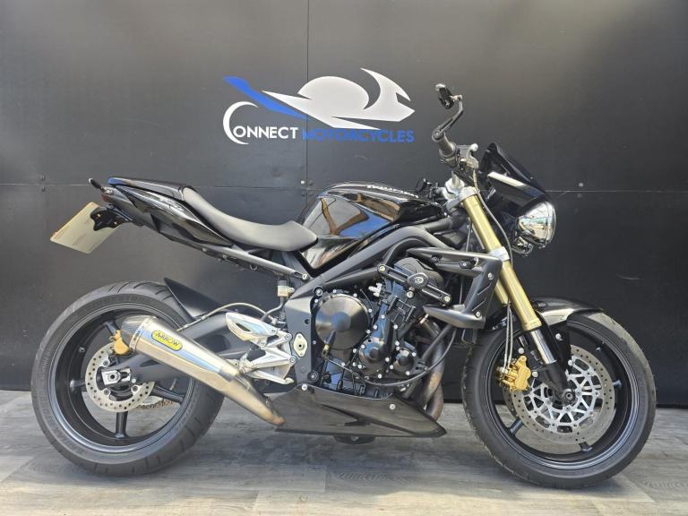 TRIUMPH STREET TRIPLE 675 2009 HPI CLEAR