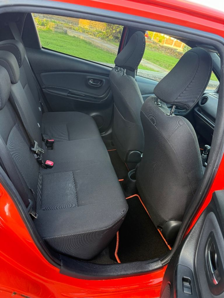 Toyota, YARIS, Hatchback, 2016, Manual, 1364 (cc), 5 doors