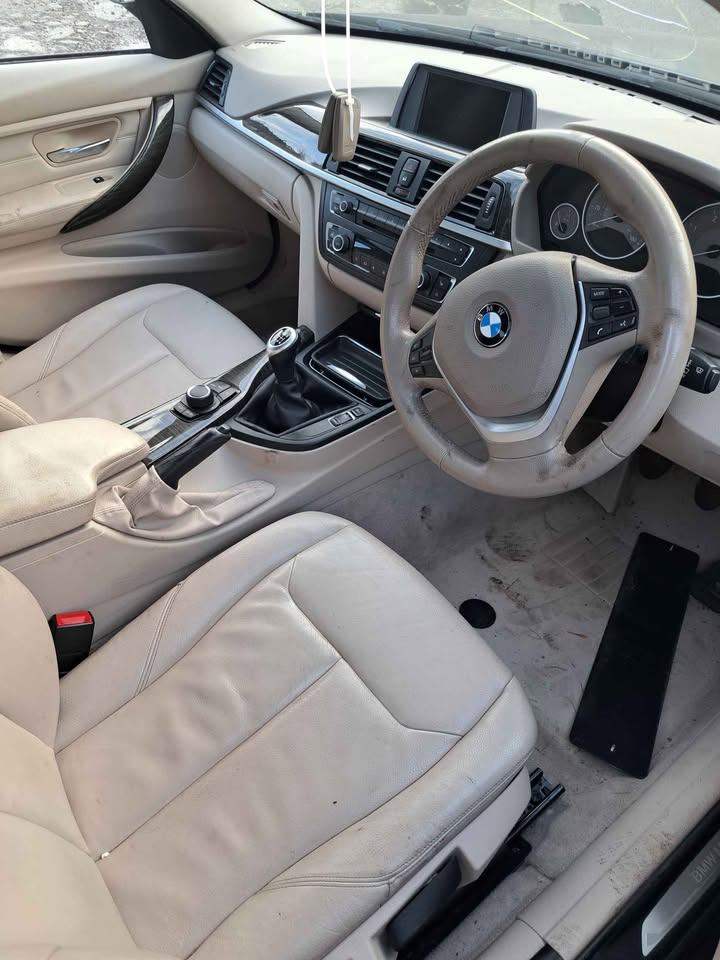 BMW 320D ED PRE LCI F30 BREAKING PARTS BONNET LIGHT WING DOOR MIRROR BOOT LID HEAD UNIT HUB