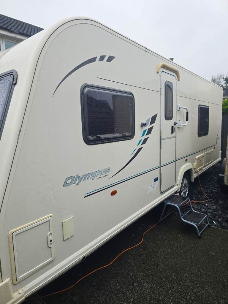 2010 Bailey Olympus 534 4 berth fixed bed
