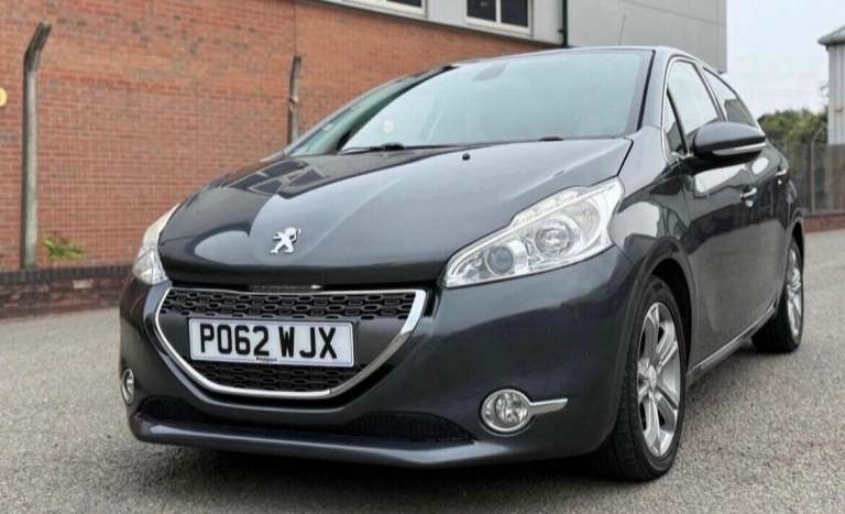2012 Peugeot 208 1.6 e-HDi Allure Euro 5 (s/s) 5dr HATCHBACK Diesel Manual