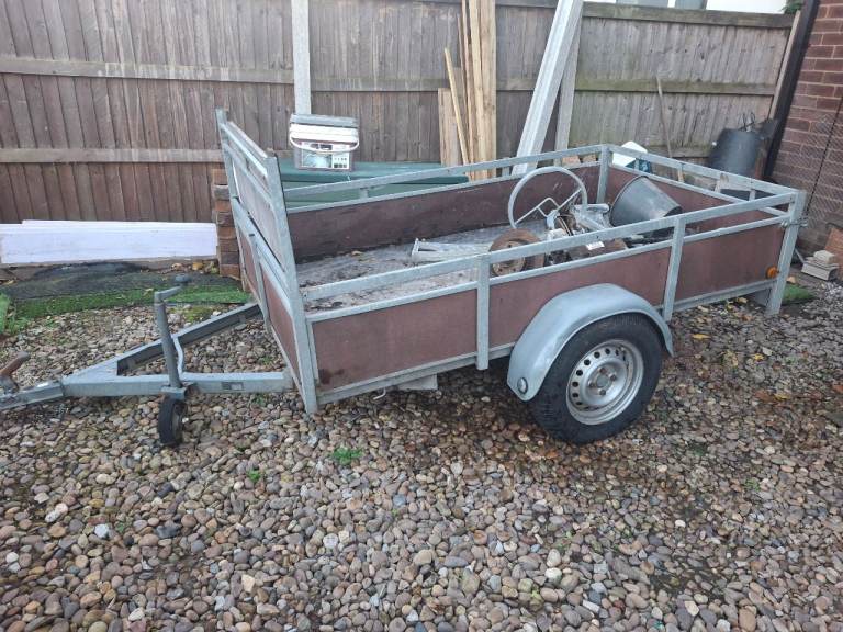 8x 4'6 trailer