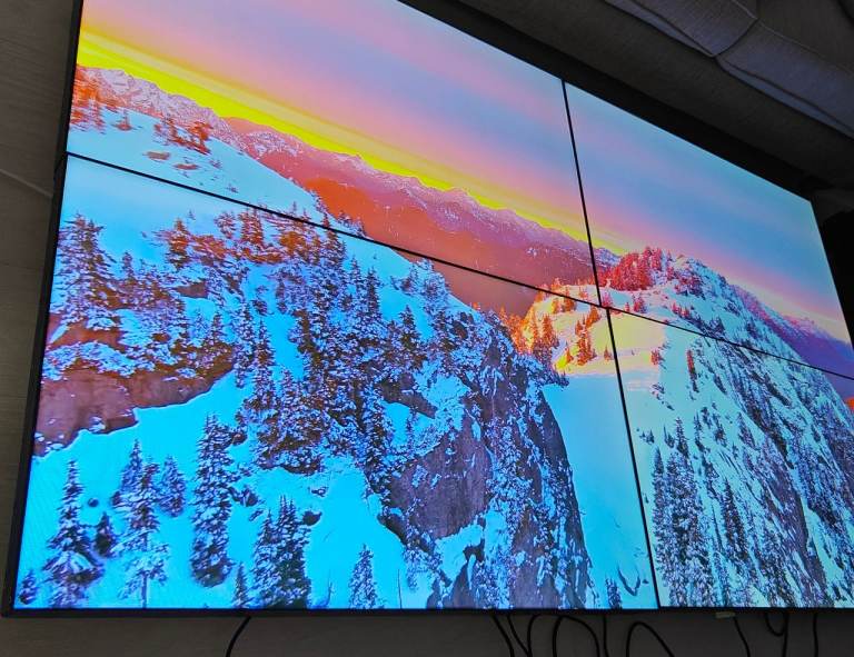 Complete 2x2 Commercial Video Wall TV Set - 4x 46" NEC Displays + 4x Hagor Pop-Out Mounts