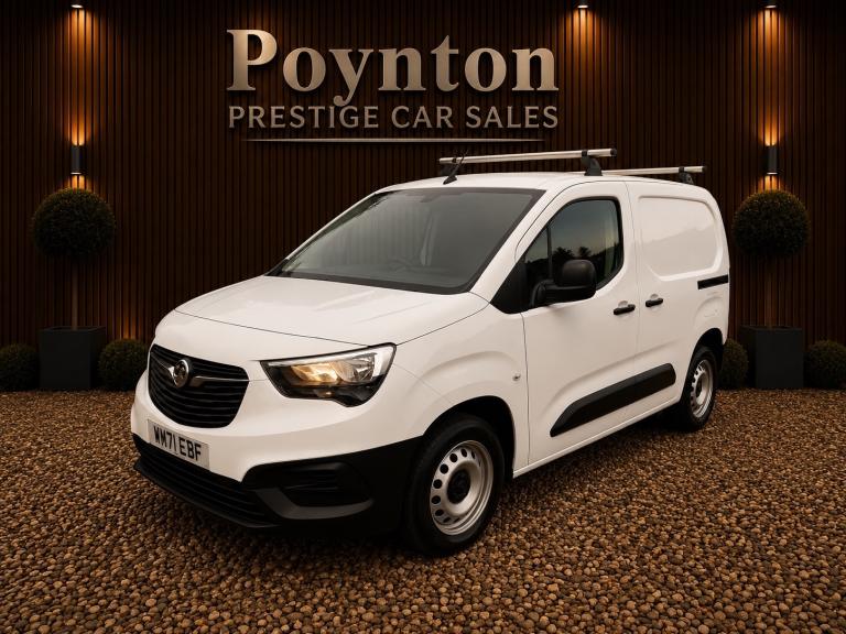 2021 Vauxhall Combo 2300 1.5 Turbo D 100ps H1 Dynamic Van PANEL VAN Diesel Manual