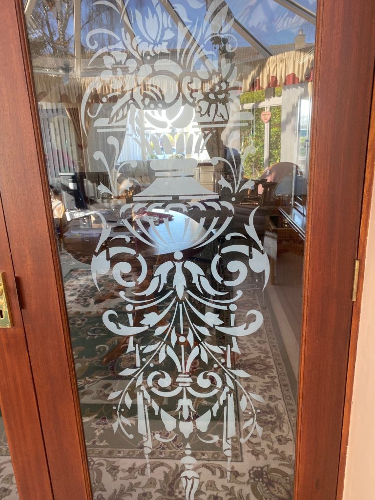 Internal dividing doors