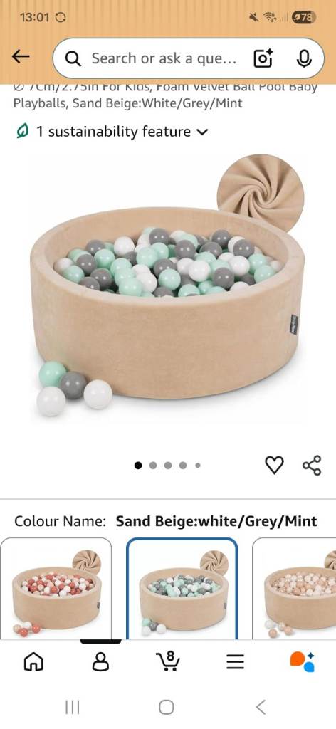 Neutral ball pit and balls 