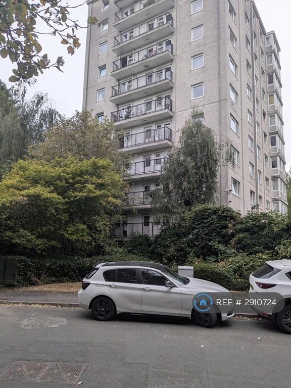 2 bedroom flat in Tilehurst Court, Salford, M7 (2 bed) (#2910724)