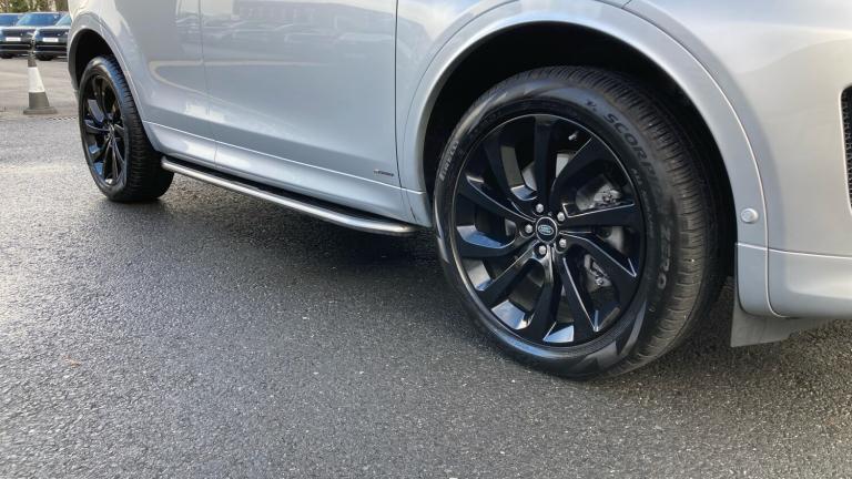 2021 Land Rover Discovery Sport 2.0 D200 R-Dynamic SE 5dr Auto Diesel Station Wagon Station Wagon...