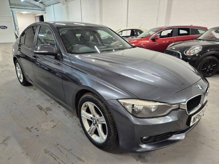 2012 BMW 3 Series 2.0 318d SE Euro 5 (s/s) 4dr SALOON Diesel Manual