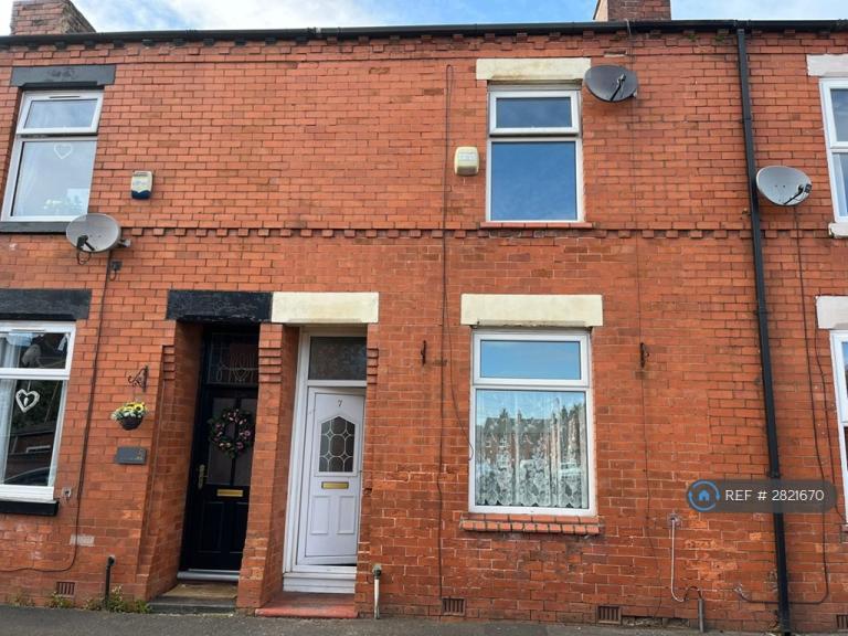 2 bedroom house in Florence Street, Failsworth, Manchester, M35 (2 bed) (#2821670)