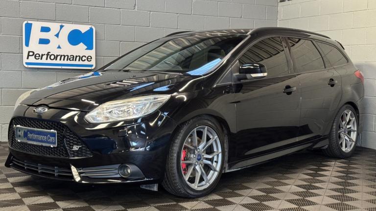 FORD FOCUS 2.0 T EcoBoost ST-3 Black Manual Petrol 2013