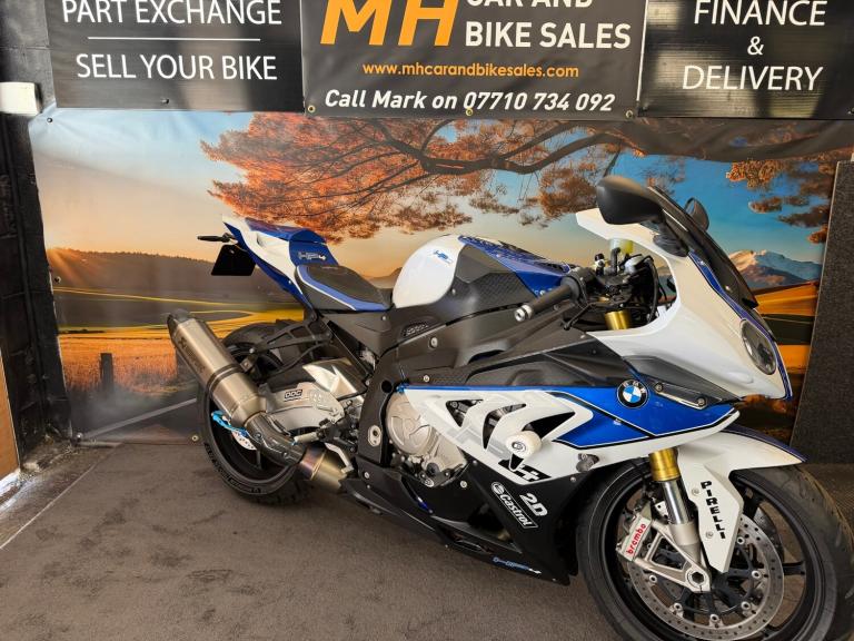 2013 BMW HP4 S1000RR 12200 MILES FSH AKRAPOVIC M-SPORT BREMBO Superbike Petrol Manual