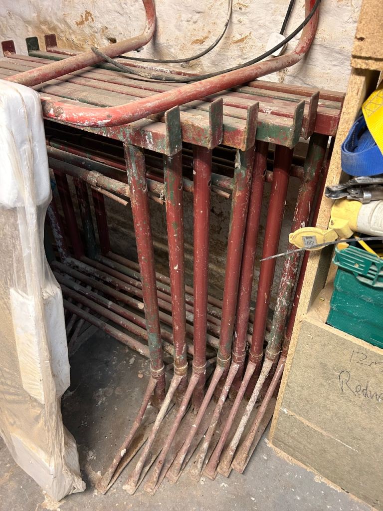 Used Metal Iron Men / Steel Trestles for Building Projects