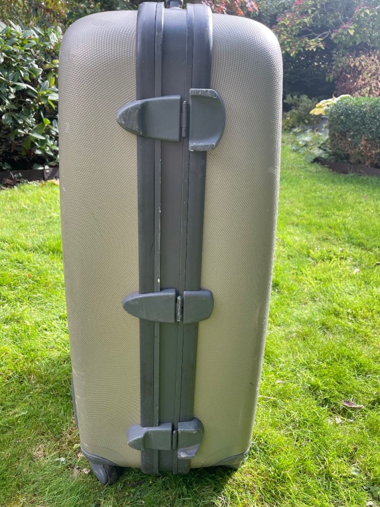 Samsonite Hard shell suitcase, £40.00 for Sale in Malmesbury, Wiltshire ...