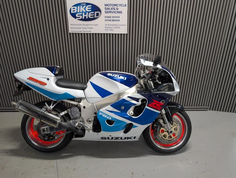 Suzuki GSXR 750 srad efi 1998  27k miles  6 owners  Years mot  large history