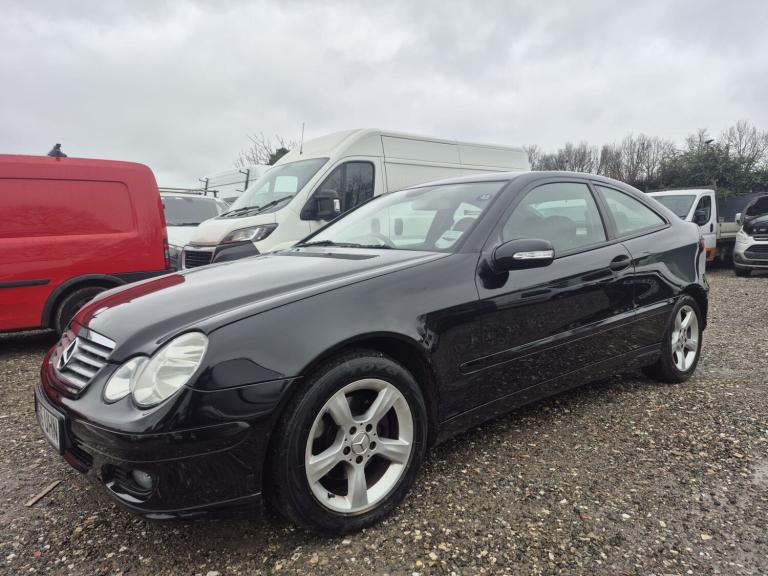 2007 Mercedes-Benz C Class C180K SE 3dr COUPE Petrol Manual