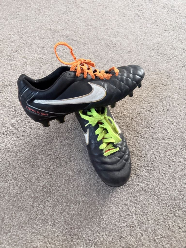 Nike Tiempo Flight FG 453959-018 Football Boots Size Uk 7
