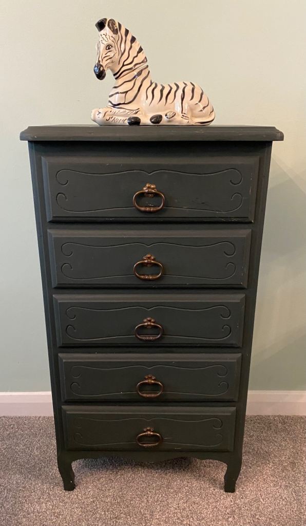 ATTRACTIVE CHEST OF DRAWERS STORAGE