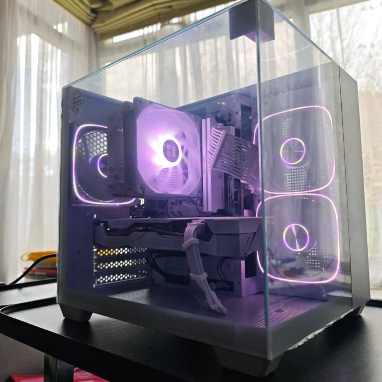 White Aesthetic Gaming PC 🤍 | ryzen 5 3600x | rtx 2060 super | 3600mhz ram 
